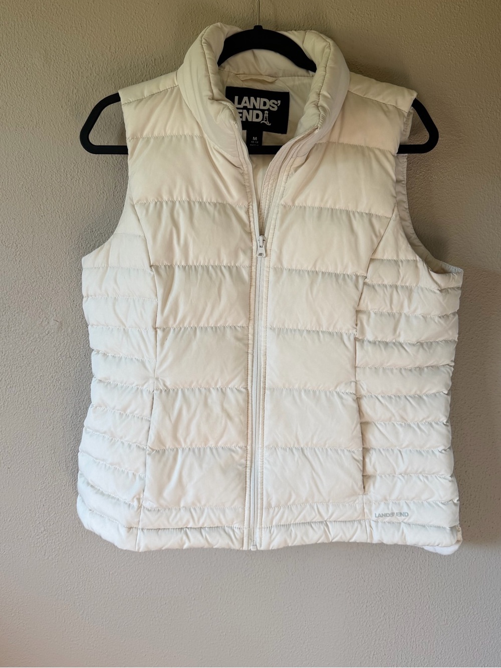 Lands’ End Women’s Ivory Quilted Puffer Vest Size Medium